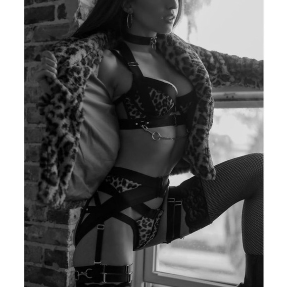 Honey Birdette Kukuro Leopard Lingerie 3 Piece Set - Picture 2 of 9